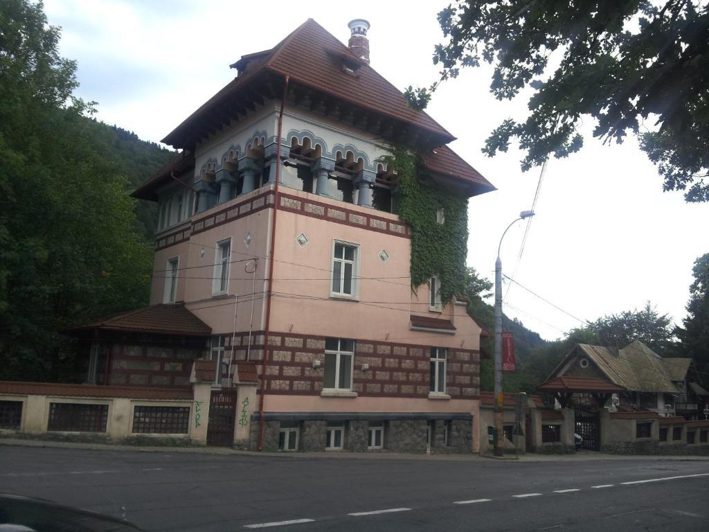 فندق Casa De Odihna سِنايا المظهر الخارجي الصورة